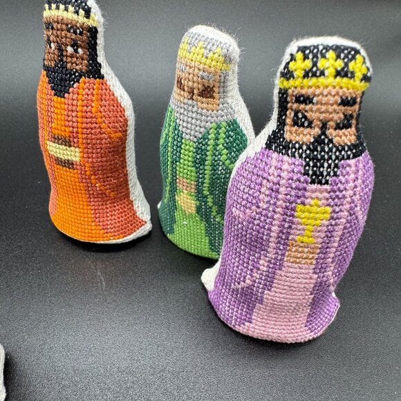 Christmas Nativity Scene handmade Cross Stitch Crafting 10 pcs Completed - Picture 4 of 5